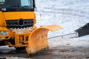 maintain asphalt in winter