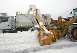 truck-removing-snow