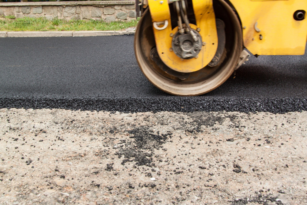 asphalt paving process